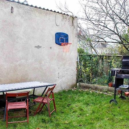 Studio Avec Jardin A Tours Exterior photo